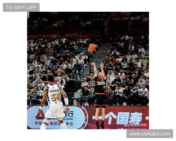 北京篮球队实力变革引发热议球迷期待新赛季的精彩表现与突破